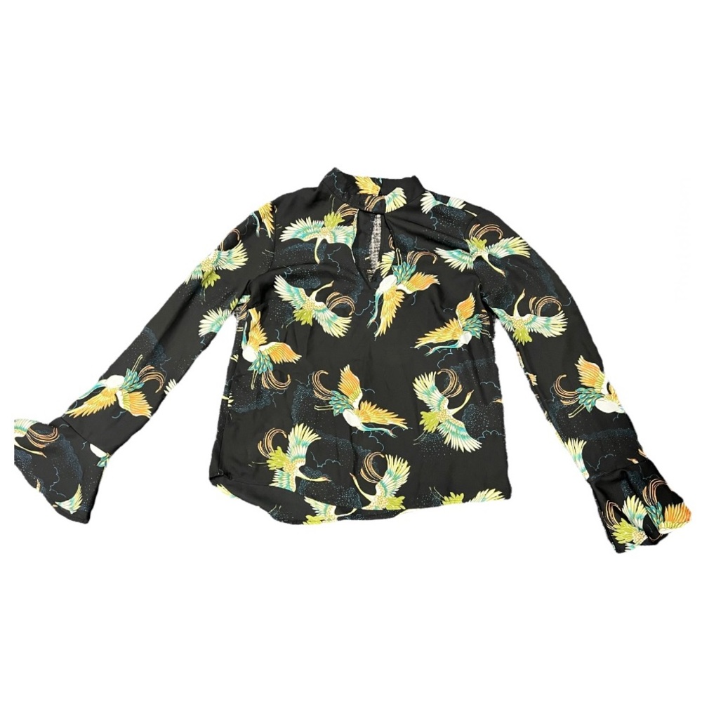Keyhole blouse with bell sleeves